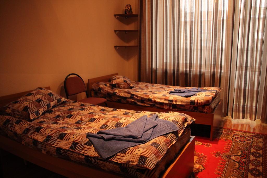 Ala Hostel Almaty Rom bilde