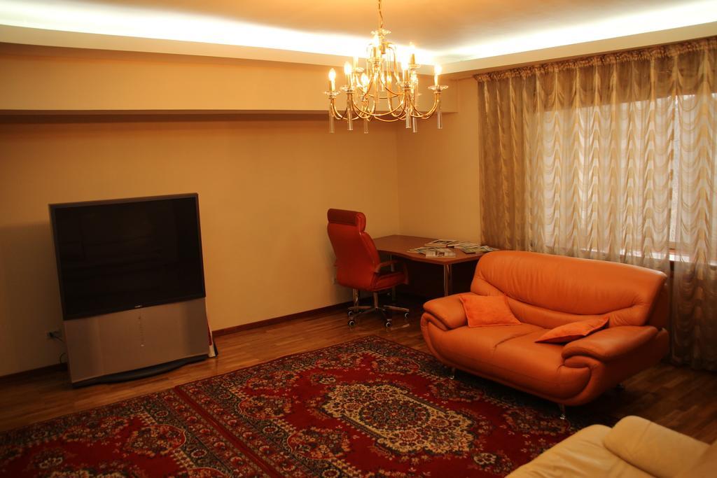 Ala Hostel Almaty Eksteriør bilde